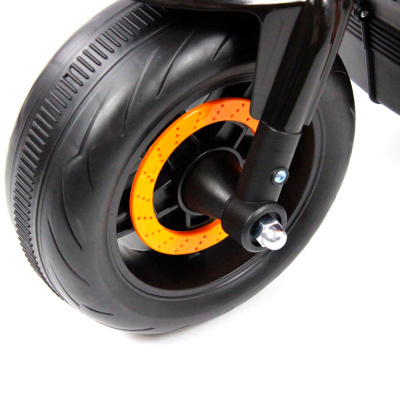 Детский электротрицикл RiverToys K002PX желтый
