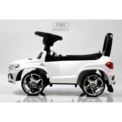 Детский толокар Mercedes-Benz GL63 RiverToys А888АА белый