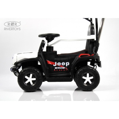 Детский электромобиль RiverToys G003GG белый