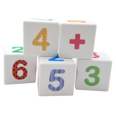 Кубики Школа дошколят Весёлая арифметика 12 штук Десятое королевство 00708