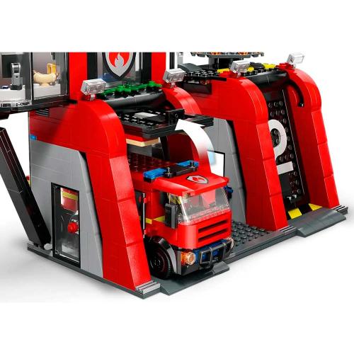 Конструктор Lego City 60414 Пожарная часть с пожарной машиной фото 4