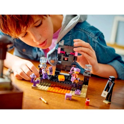 Конструктор Lego Minecraft 21242 Финальная арена