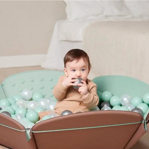 Шарики для сухого бассейна Burbulle диаметром 7 см 150 штук Happy Baby 51006 (silver, olive, pearl) фото 3