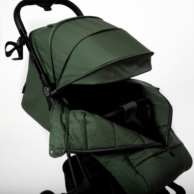 Прогулочная коляска Peppy Aero Oliva green