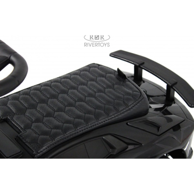 Детский толокар RiverToys M555MM-D чёрный