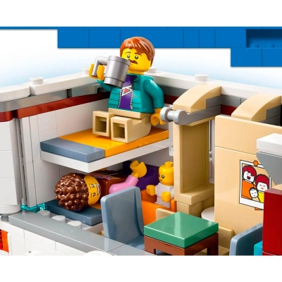 Конструктор Lego City 60454 Фургон для путешествий