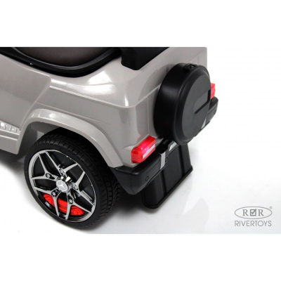 Детский толокар Mercedes-Benz G63 RiverToys Z001ZZ-D серый бриллиант 03