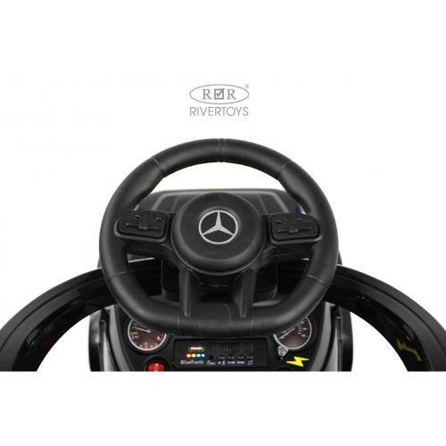 Детский толокар Mercedes-Benz G63 RiverToys Z001ZZ-B чёрный бриллиант фото 27