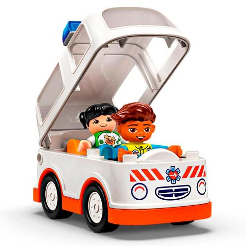 Конструктор Lego Duplo 10447 Скорая помощь и водитель фото 3