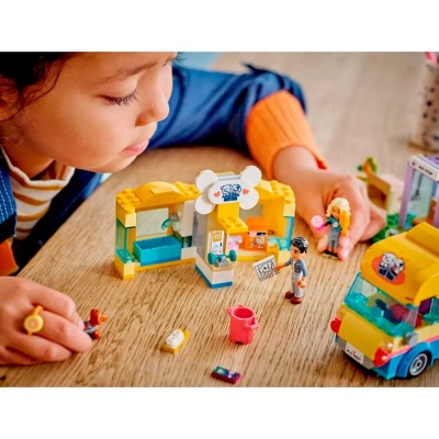 Конструктор Lego Friends 41741 Фургон для спасения собак