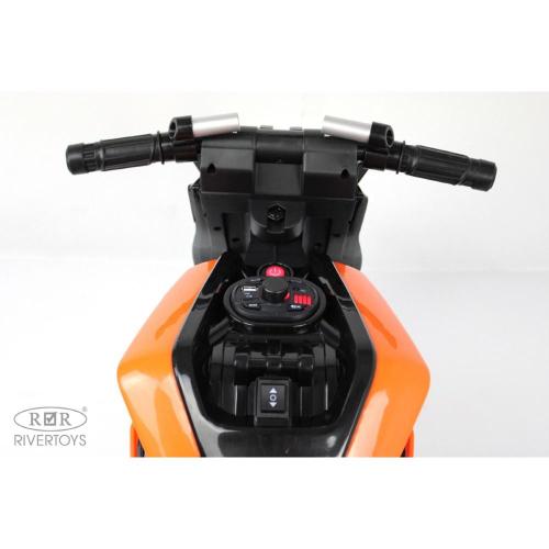 Детский трицикл RiverToys X222XX оранжевый фото 4