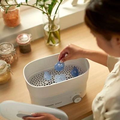 Пустышка цельносиликоновая Сердце, 0-6 мес. ( 2 шт.) для мальчиков Philips Avent SCF099/21-4