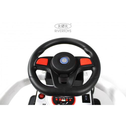 Детский электромобиль RiverToys G008GG-A белый фото 9