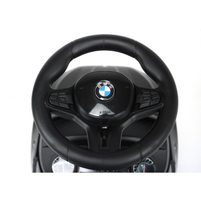 Детский толокар BMW M5 RiverToys A999MP-D чёрный