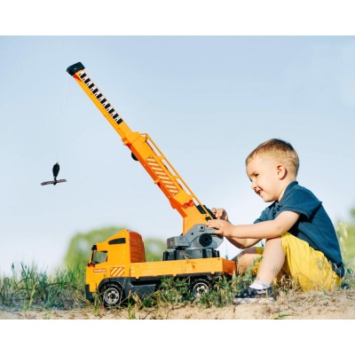 Автокран с поворотной платформой Volvo Полесье 8824