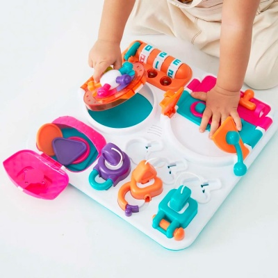 Игрушка Бизиборд интерактивная Auby 40739