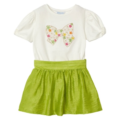 Комплект для девочки Футболка и юбка Mayoral 3957/77 размер 92 01