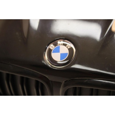 Детский толокар BMW M5 RiverToys A999MP-M чёрный