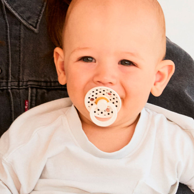 Соска пустышка латексная Studio Colour Anatomical Polka Ivory-Black от 6 месяцев Bibs 21134216 3