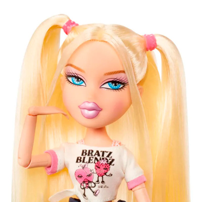 Игровой набор Bratz Хлоя Stylin’ Bratz с футболкой MGA 69365 3