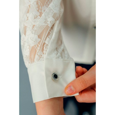 Блузка школьная с длинным рукавом для девочки Deloras C64098 молочная 4