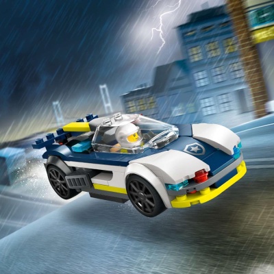 Конструктор Lego City 60415 Погоня на полицейской машине за маслкаром 03