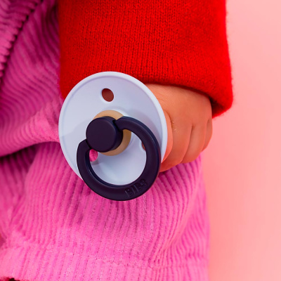 Набор пустышек латексных Studio Colour Fusion 2 шт от 18 месяцев Baby Blue/Petrol mix Bibs 13028101