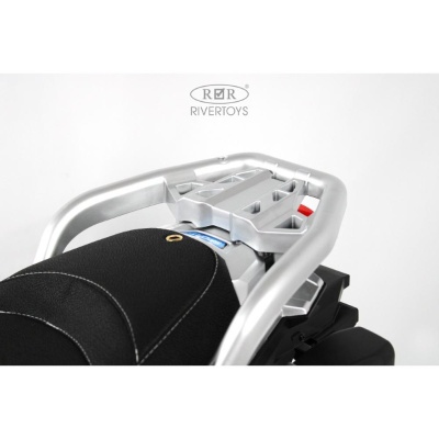 Детский электромотоцикл RiverToys М111БХ розовый