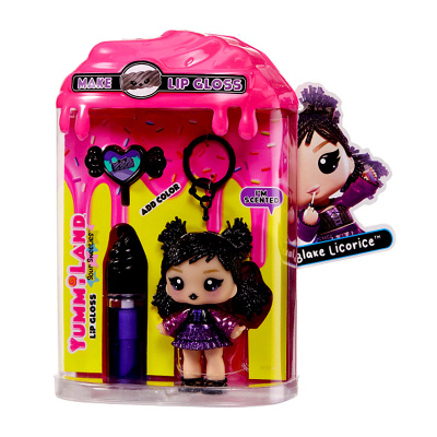 Игровой набор Yummiland  Кукла Блейк Ликорис с блеском для губ MGA 69573 5