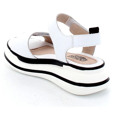 Босоножки Baden KAI005-011 белый 05