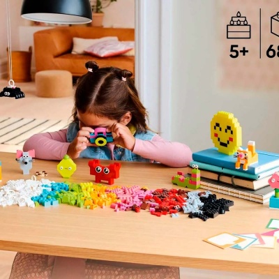 Конструктор Lego Classic 11042 Творческая коробка счастья 4