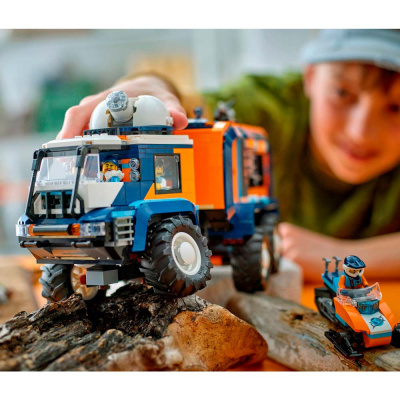 Конструктор Lego City 60471 Грузовик для научной лаборатории 4