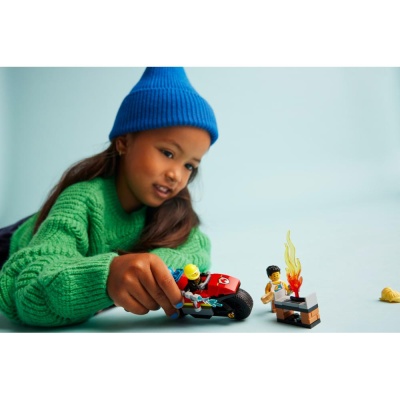 Конструктор Lego City 60410 Пожарно-спасательный мотоцикл 04