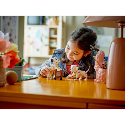 Конструктор Lego Disney 43271 Лаки и Пенни 05