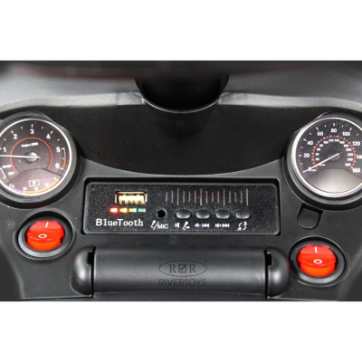 Детский толокар Mercedes-Benz G63 RiverToys Z001ZZ-D синий бриллиант 02