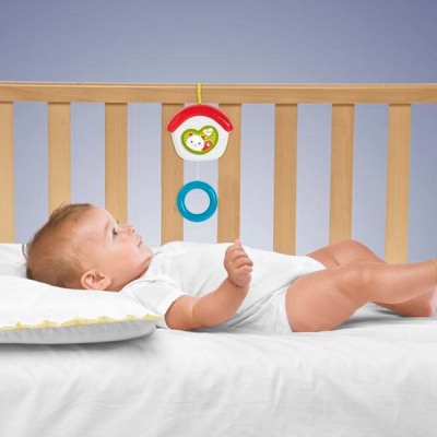 Музыкальная подвеска Домик Chicco 7050