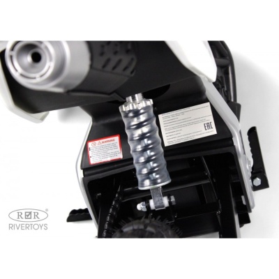 Детский электромотоцикл RiverToys E777KX белый