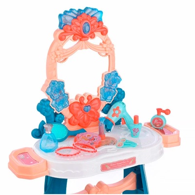 Игровой набор стилиста Модная девочка на батарейках Наша игрушка 16842 2