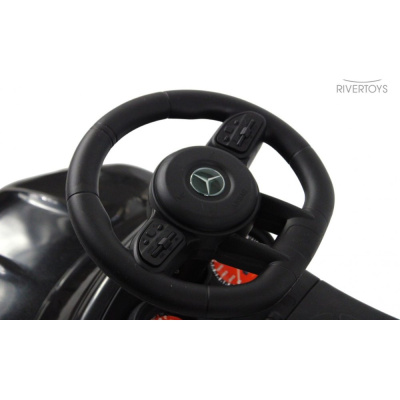 Детский толокар RiverToys Z004ZZ-M чёрный