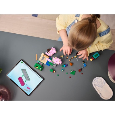 Конструктор Lego Minecraft 21260 Сад цветущей вишни