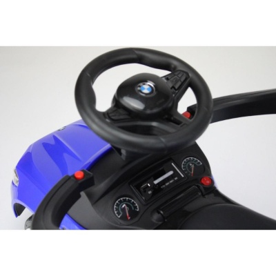 Детский толокар BMW M5 RiverToys A999MP-H синий