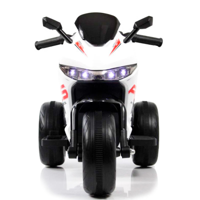 Детский электротрицикл RiverToys K002PX белый