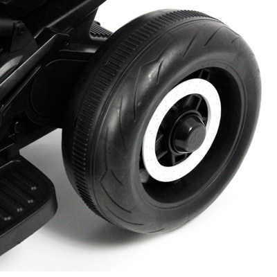 Детский электротрицикл RiverToys K002PX белый
