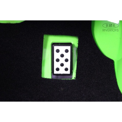 Детский электромобиль Lamborghini Urus RiverToys E777EE зелёный