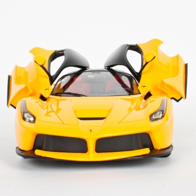 Машинка на радиоуправлении Ferrari LaFerrari Rastar 50100Y