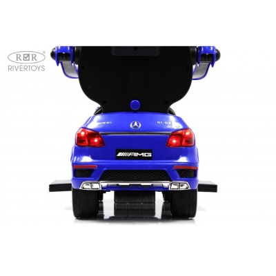 Детский толокар Mercedes-Benz GL63 RiverToys А888АА-Н синий 03