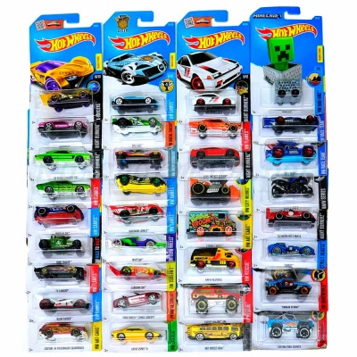 Базовая машинка Hot Wheels C4982 1