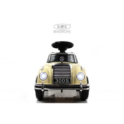 Детский толокар Mercedes-Benz 300S RiverToys LS-128A бежевый 02