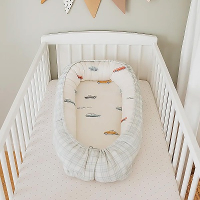 Подушка гнездышко Маленький гонщик Lappetti 4153 4