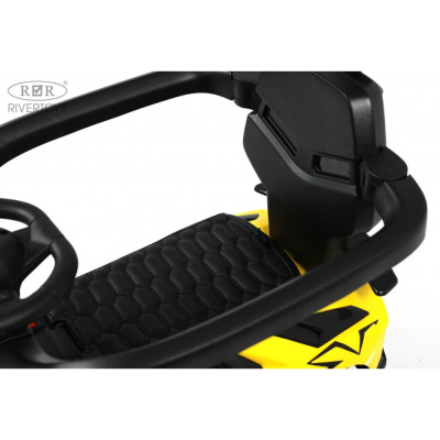 Детский толокар RiverToys M555MM-H жёлтый